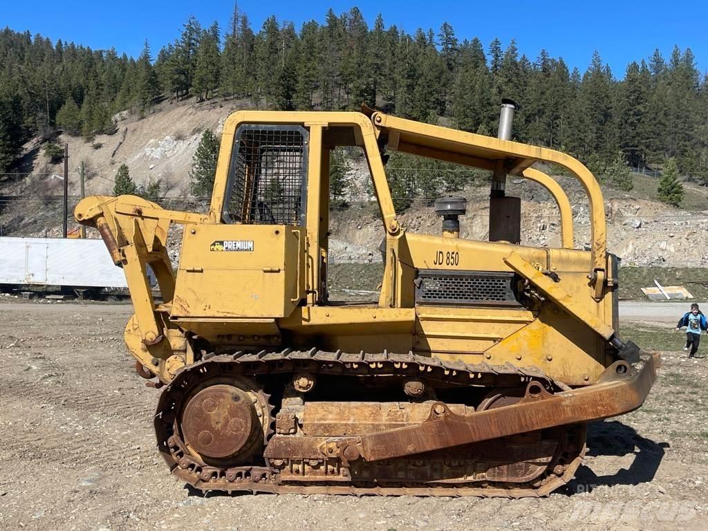 DEERE 850 Bulldozer