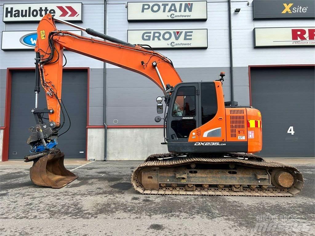 Doosan DX235LCR-5 Raupenbagger