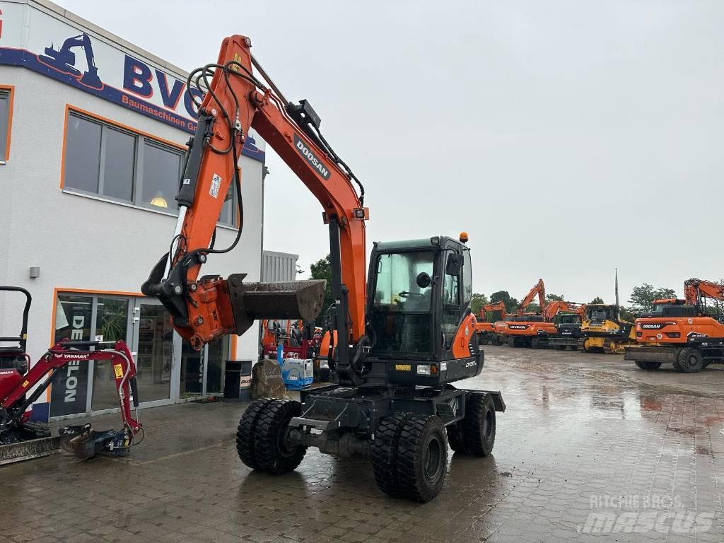 Doosan DX 57 W-5 Mobilbagger