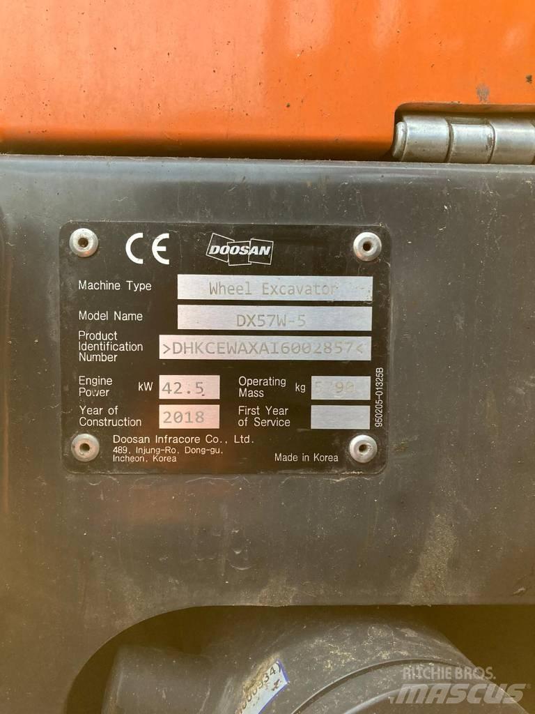 Doosan DX 57 W-5 Mobilbagger