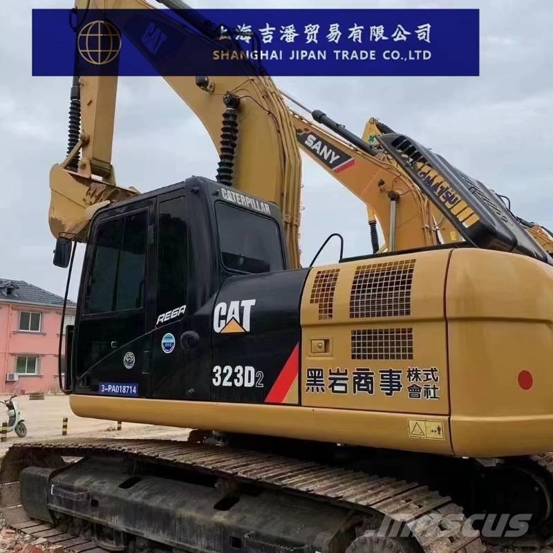 CAT 323 D Raupenbagger