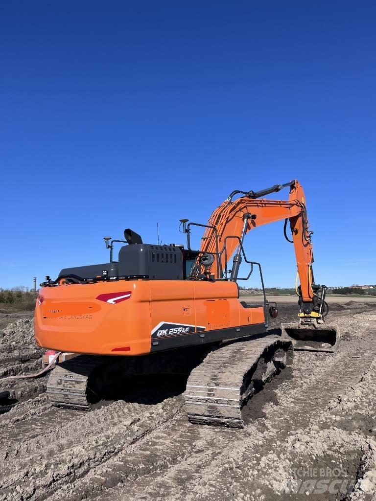 Doosan DX255 LC-7 Raupenbagger