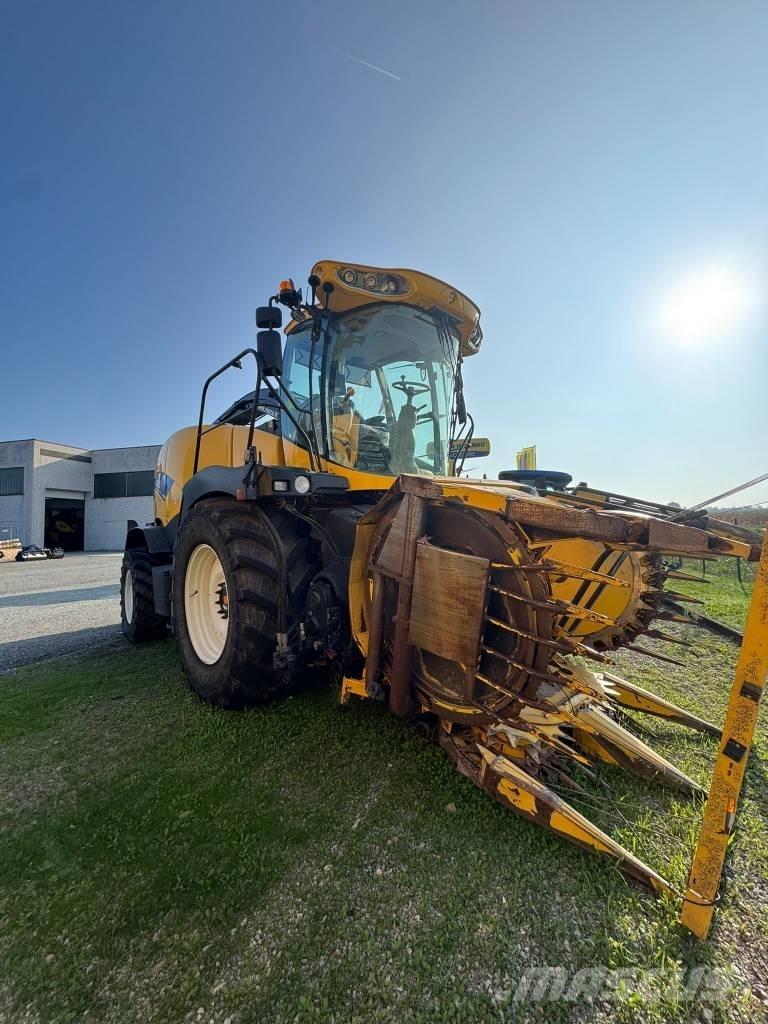 New Holland FR 600 Selbstfahrende Häcksler