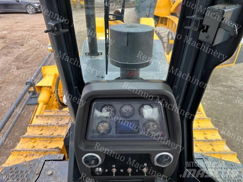 Shantui SD 16 Bulldozer
