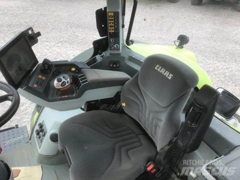 CLAAS AXION 830 Traktoren