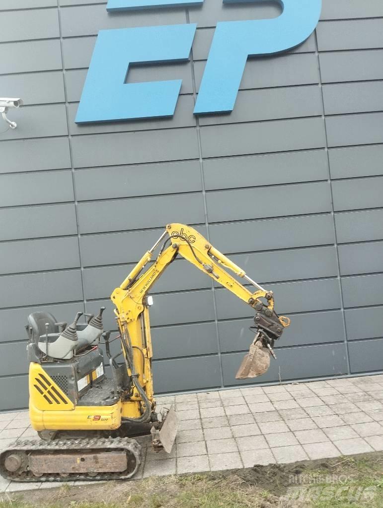 New Holland E 9 SR Minibagger < 7t