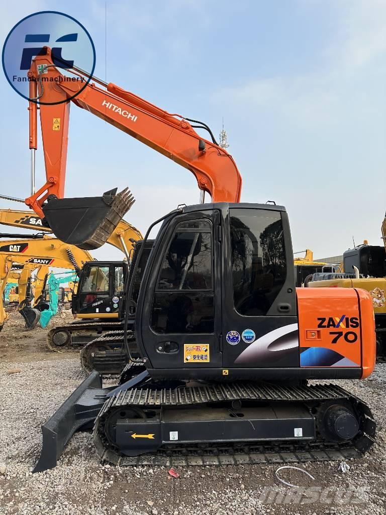 Hitachi ZX 70 Raupenbagger
