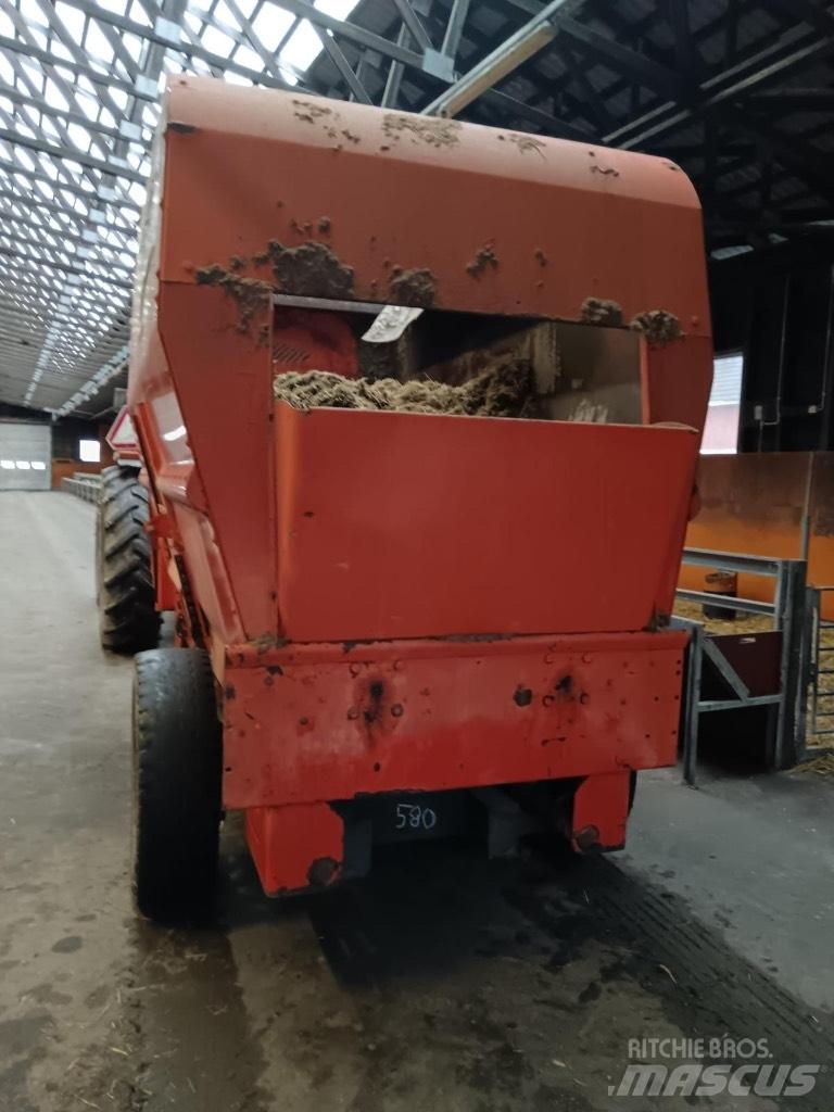 Seko 500/130 Futtermischwagen
