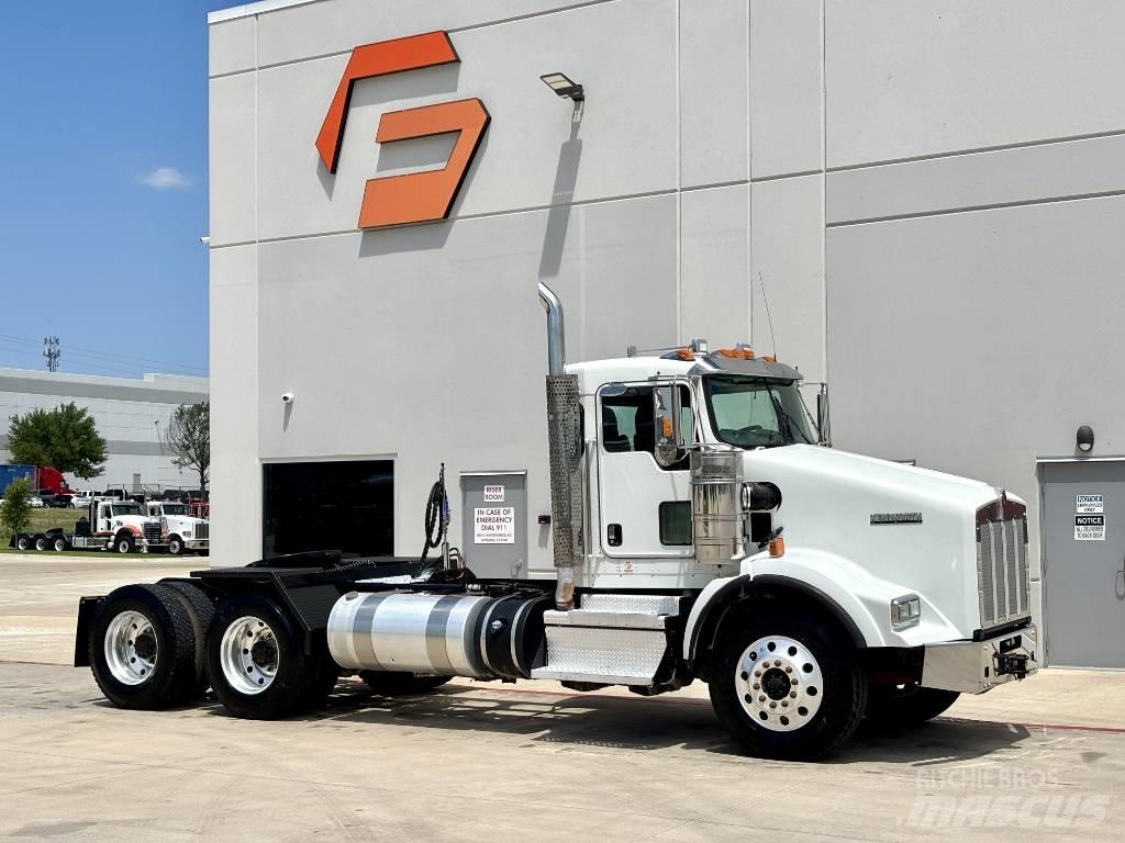 Kenworth T 800 Sattelzugmaschinen