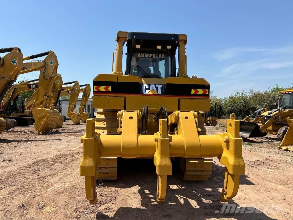 CAT D8R Bulldozer