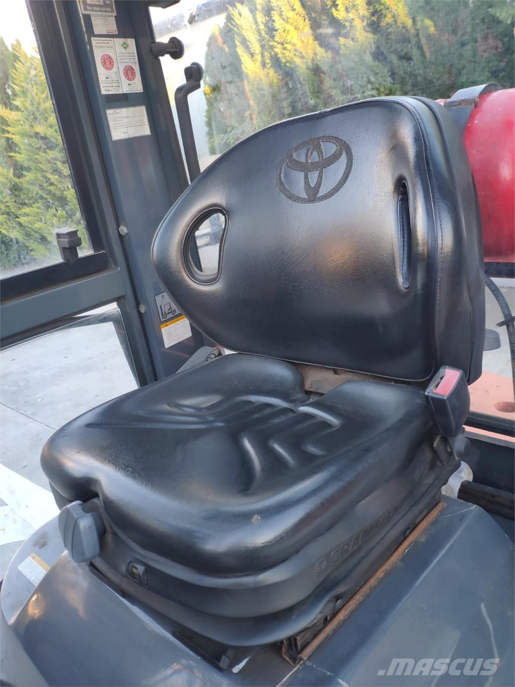 Toyota 7FGF25 Gasstapler