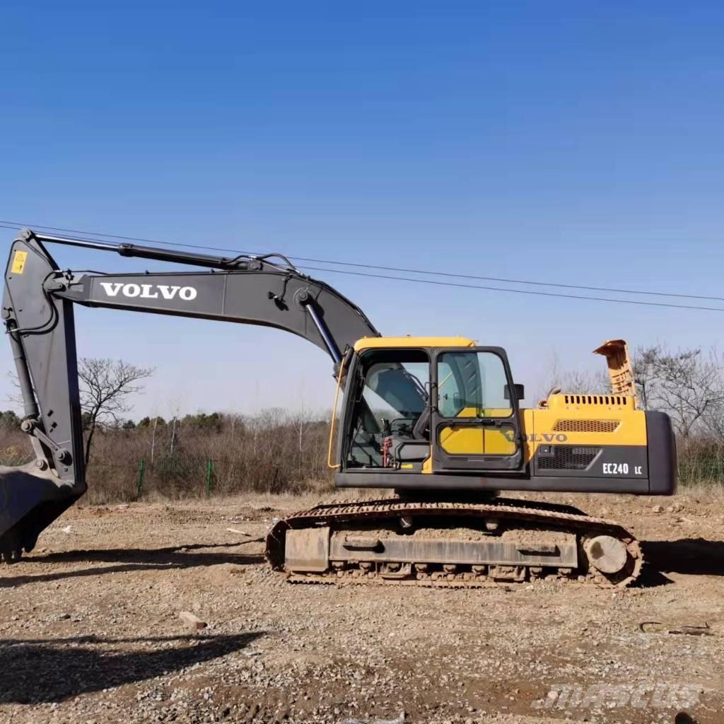 Volvo EC240 Raupenbagger