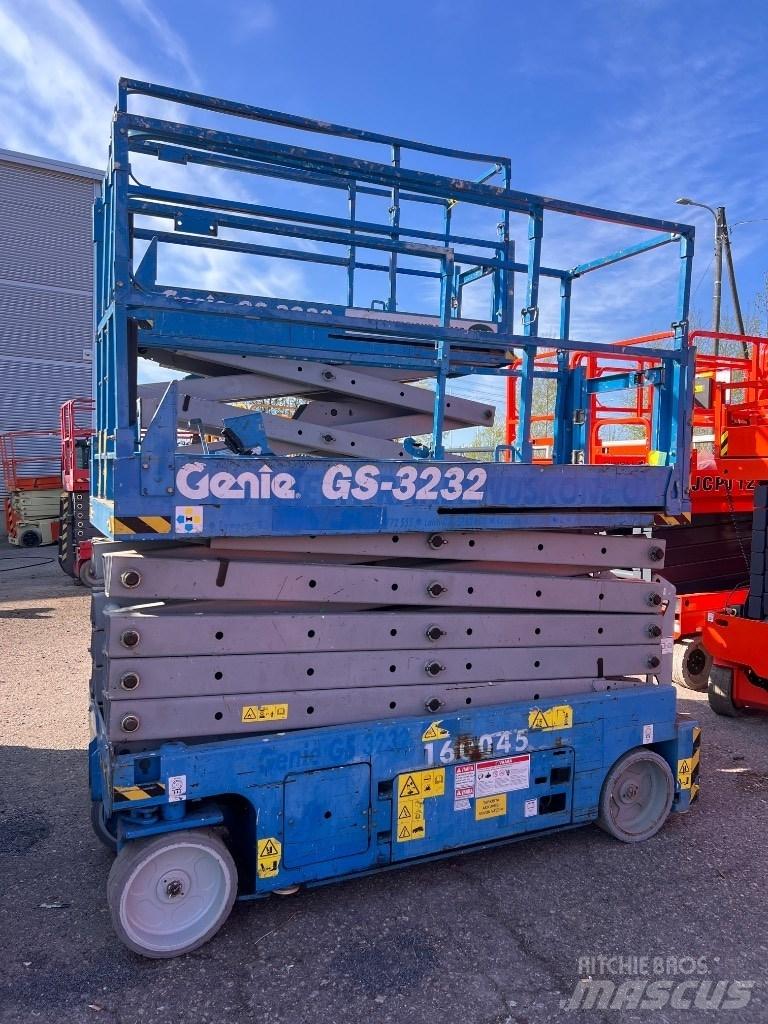 Genie GS 3232 Scheren-Arbeitsbühnen