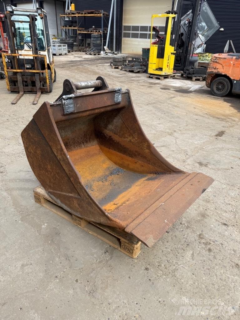  Andet S60 graveskovl Schaufeln
