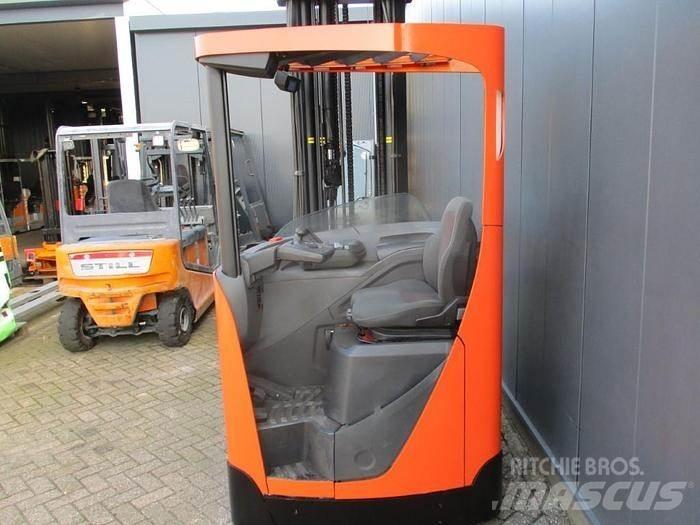 BT RRE 160 Schubmaststapler