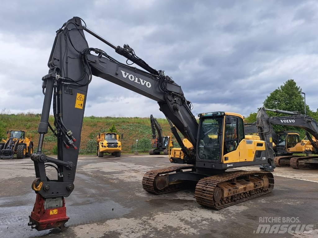 Volvo EC 220 DL Raupenbagger