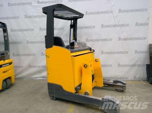 Jungheinrich ETV 214 Schubmaststapler