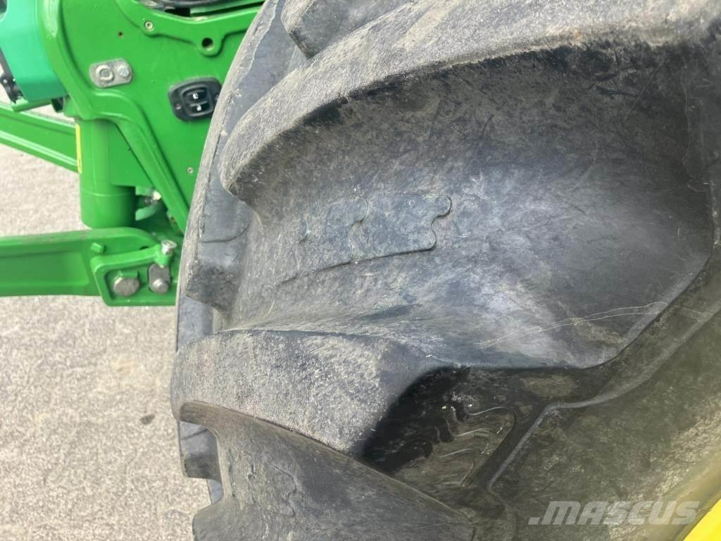 John Deere 6250R Traktoren