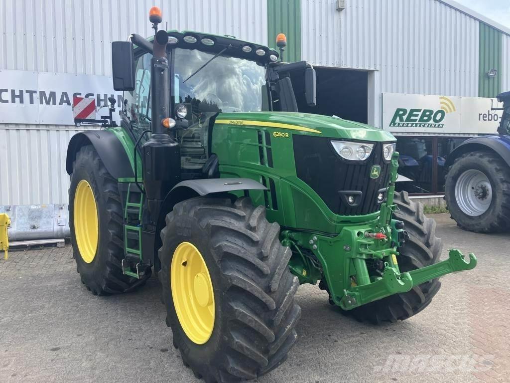 John Deere 6250R Traktoren