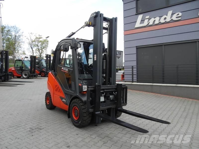 Linde H 30 T-03 Gasstapler