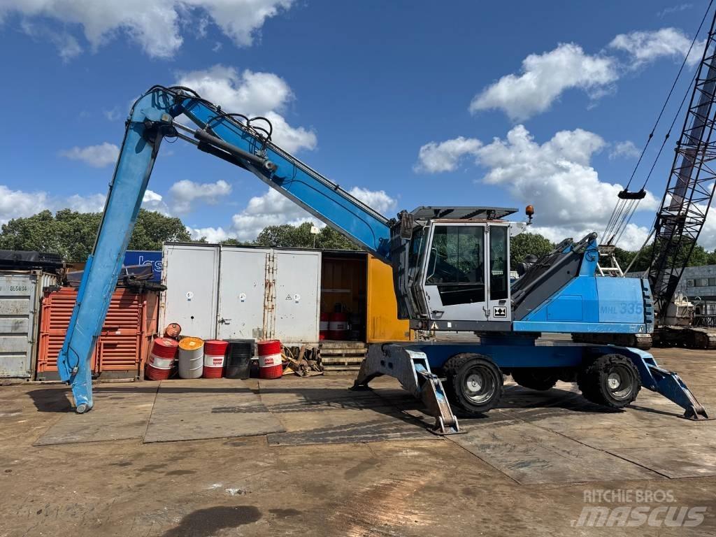 Fuchs MHL 335 Materialumschlag