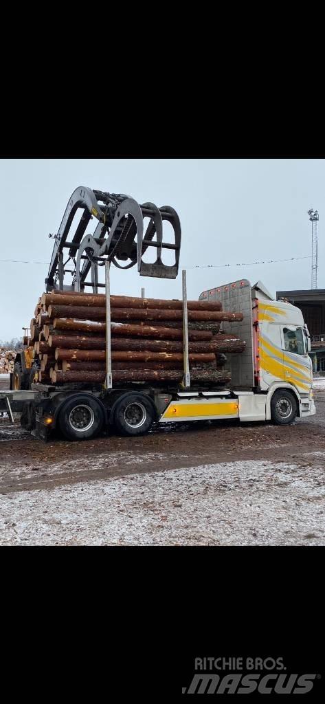 Scania R 650 Holztransporter