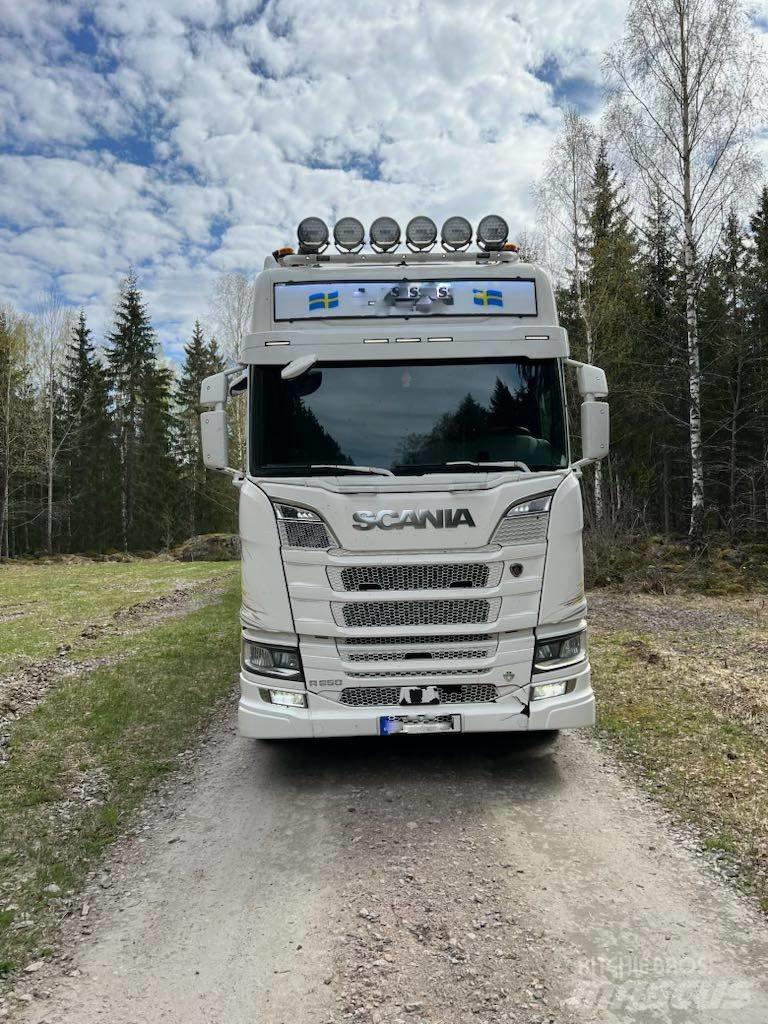 Scania R 650 Holztransporter