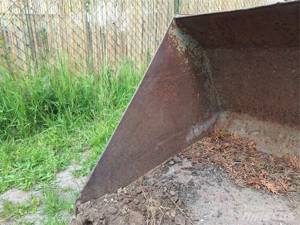  UNC 060 4X4 Sonstige Baumaschinen