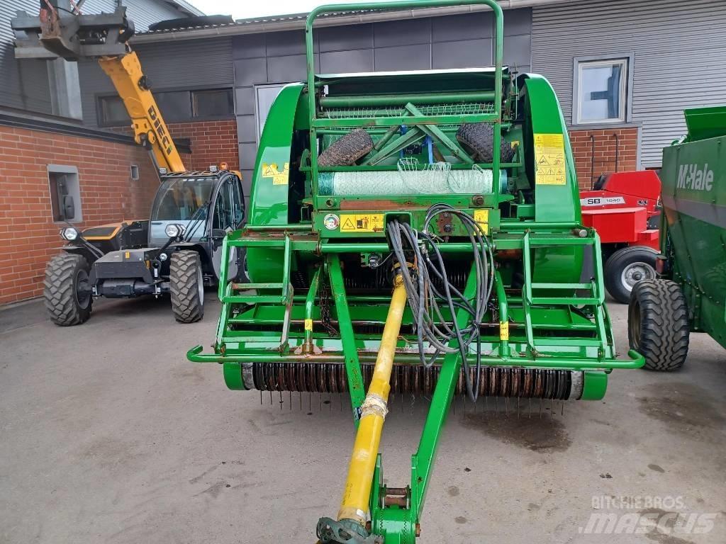 McHale 5500 Rundballenpressen