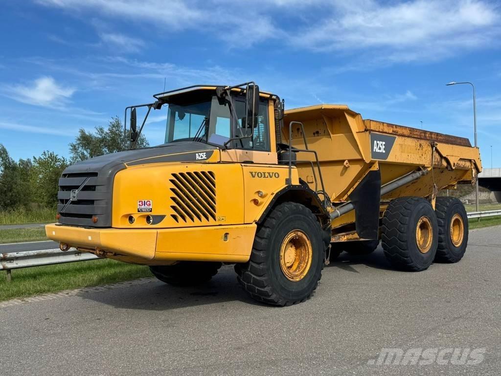 Volvo A25E Dumper - Knickgelenk