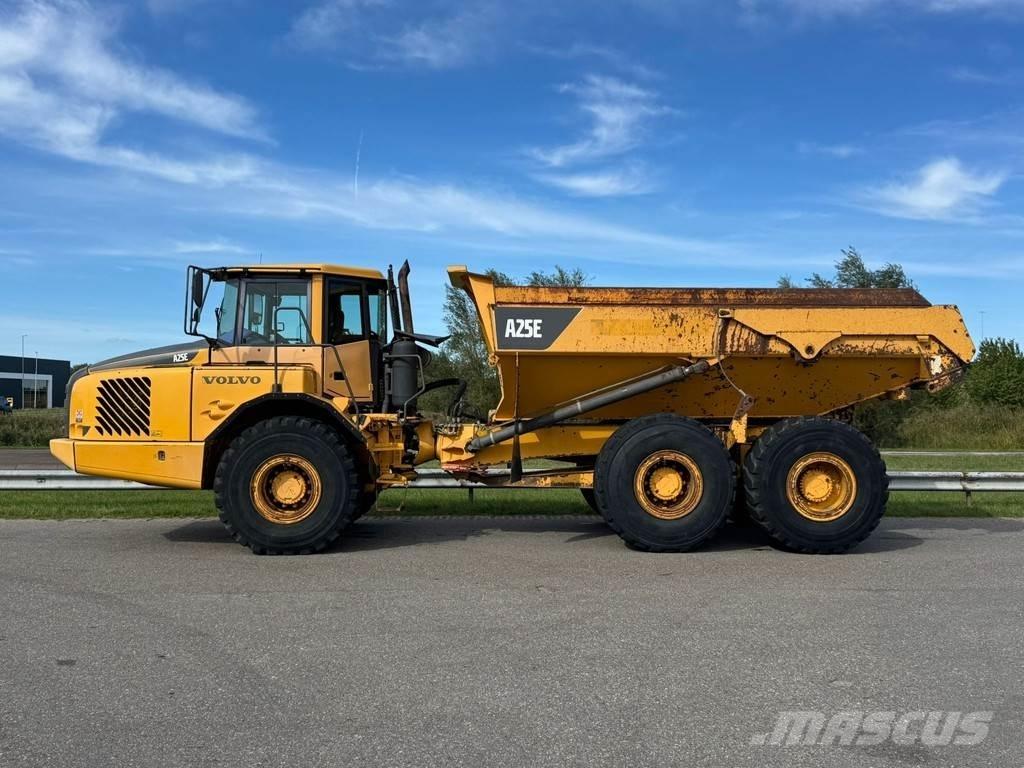 Volvo A25E Dumper - Knickgelenk