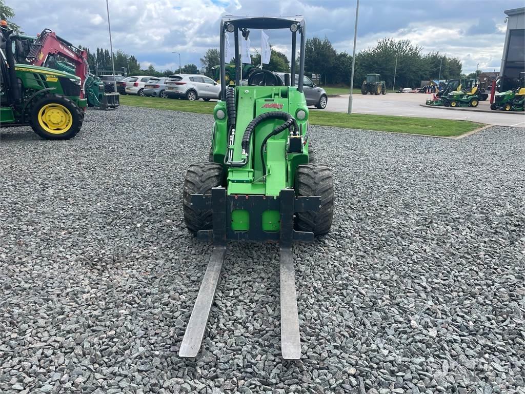 Avant AV 755I Radlader