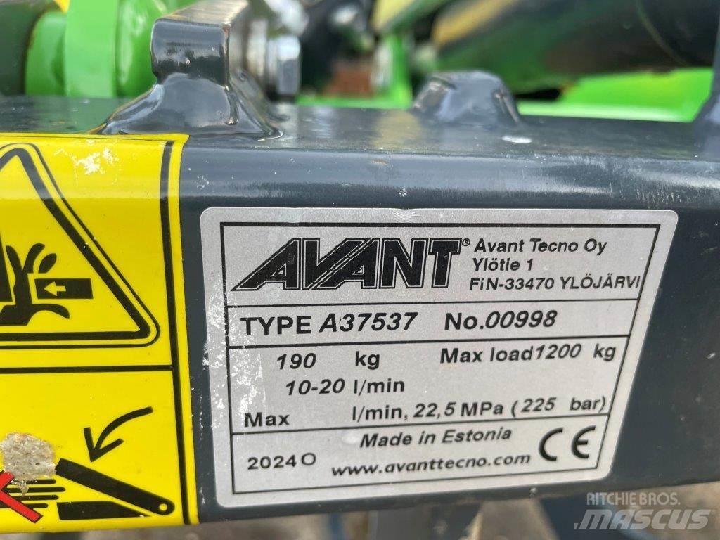 Avant AVA3757 Sonstige Landmaschinen