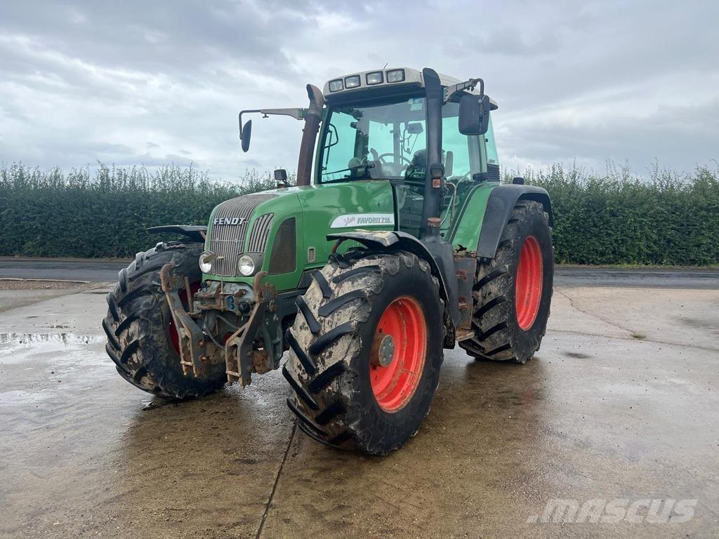 Fendt 716 VARIO Traktoren