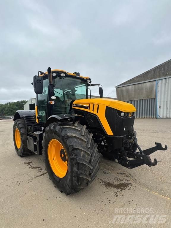 JCB 4220 Traktoren