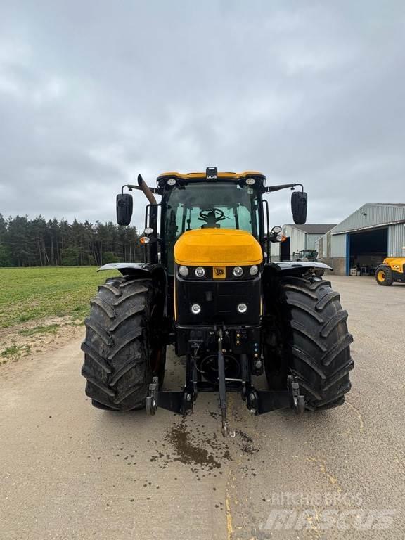 JCB 4220 Traktoren