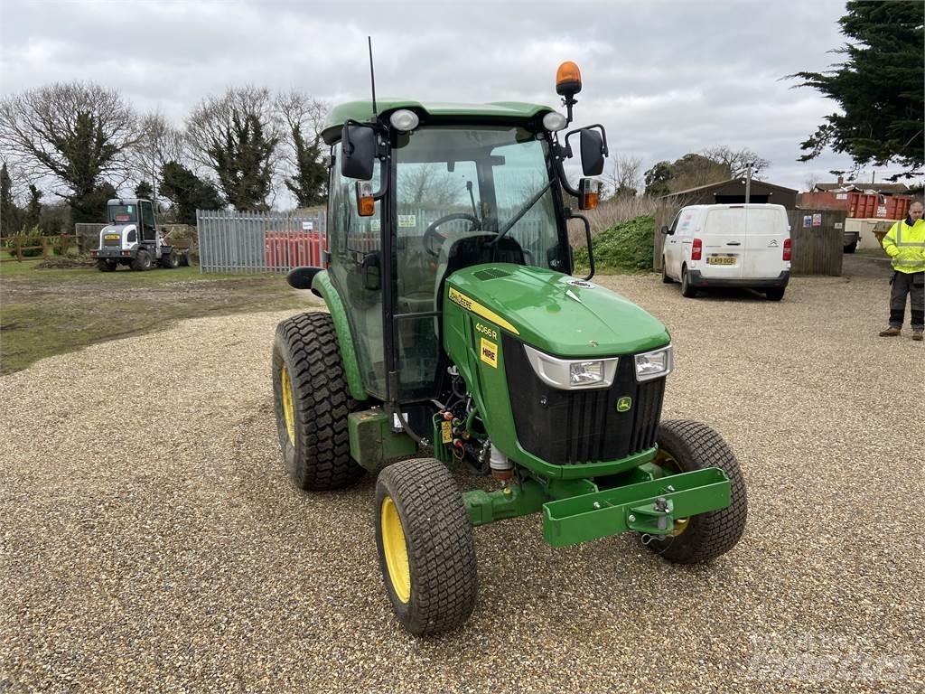 John Deere 4066R Kleintraktoren