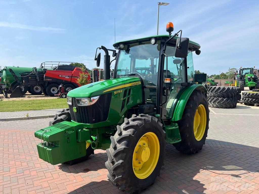 John Deere 5075E Traktoren