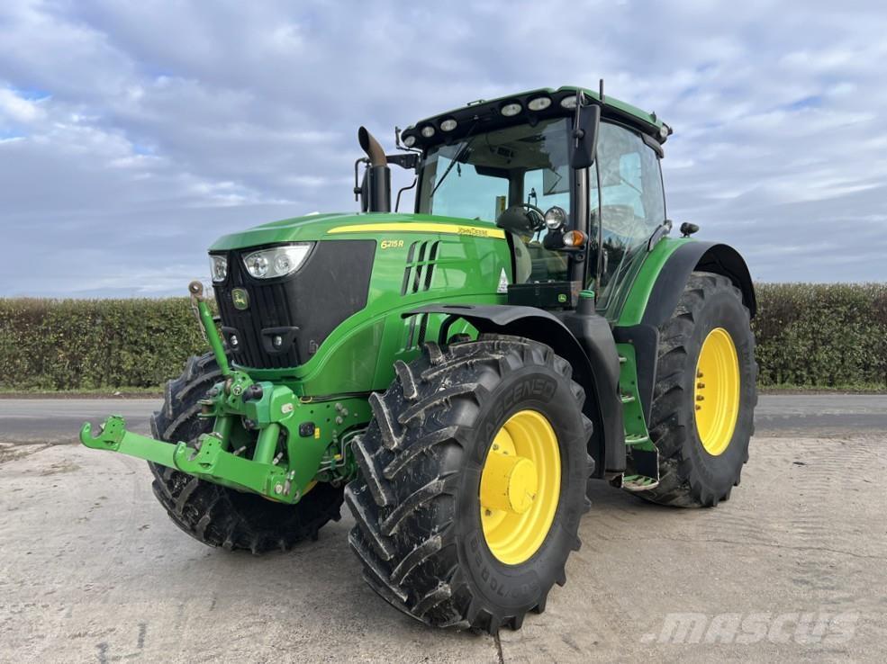 John Deere 6215R Traktoren