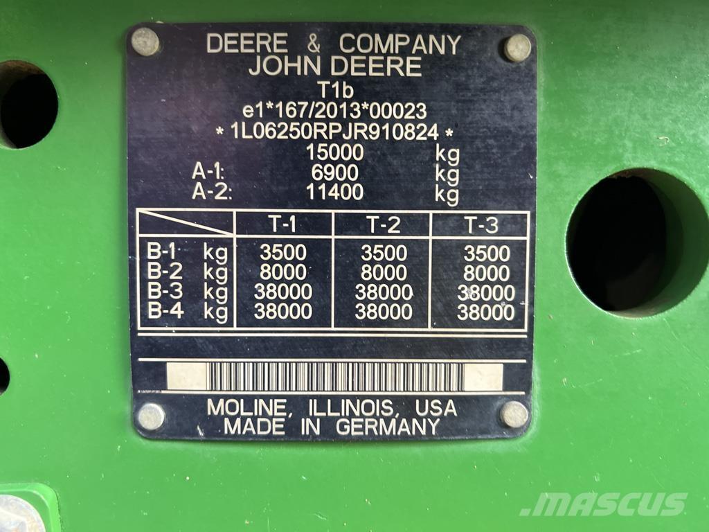 John Deere 6250R Traktoren