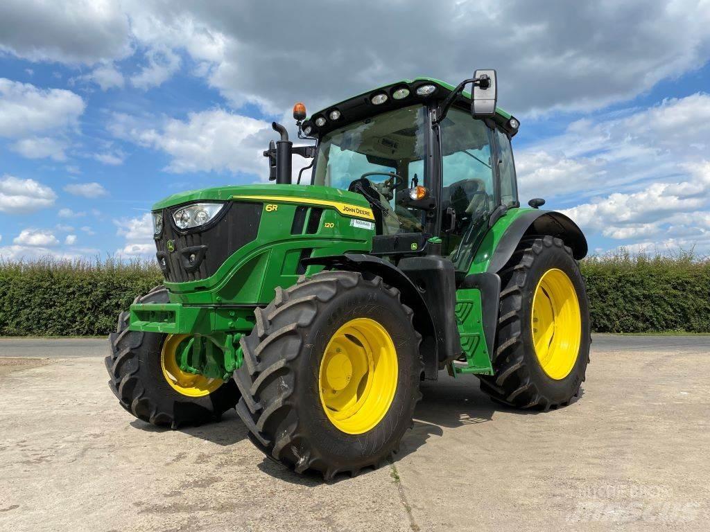 John Deere 6R120 Traktoren