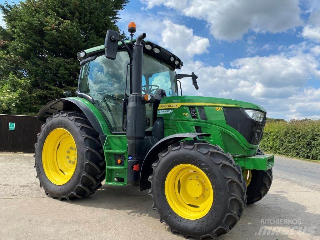 John Deere 6R120 Traktoren