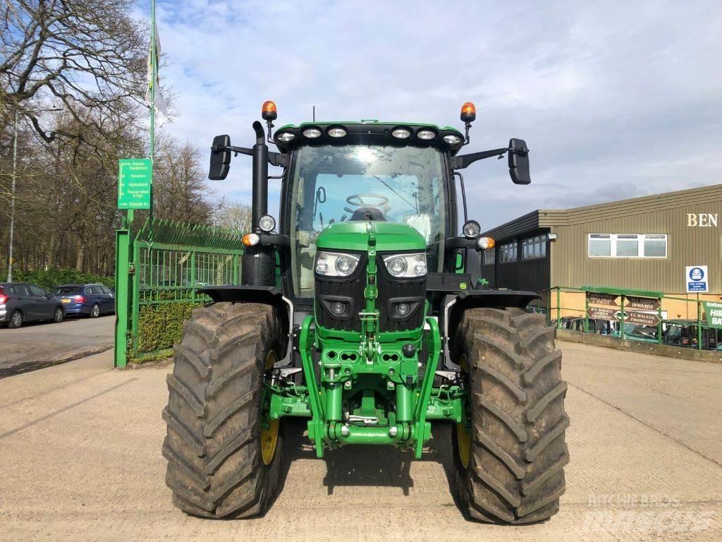John Deere 6R130 Traktoren
