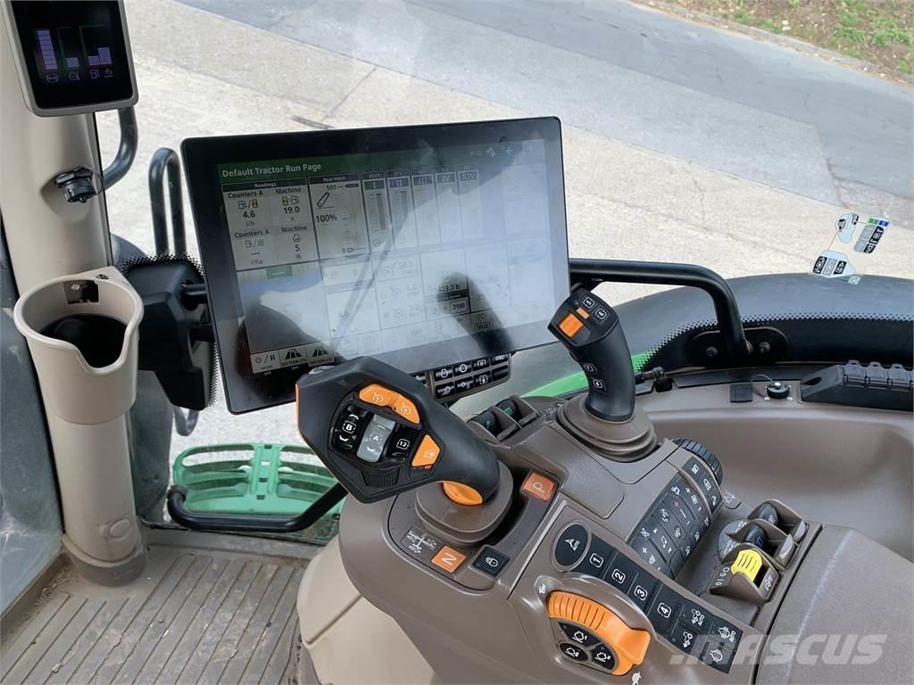 John Deere 6R215 Sonstige Landmaschinen