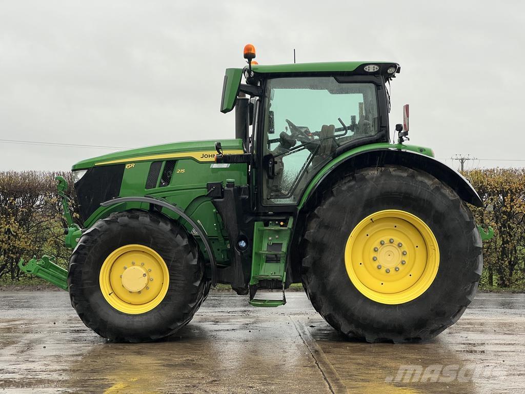 John Deere 6R215 Traktoren