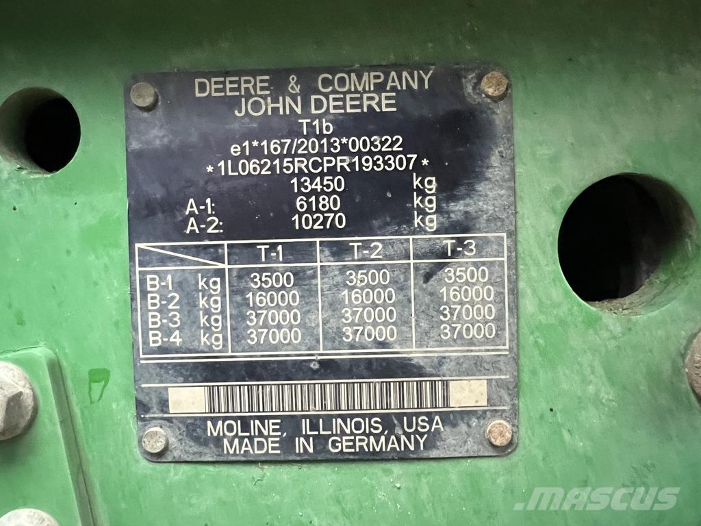 John Deere 6R215 Traktoren