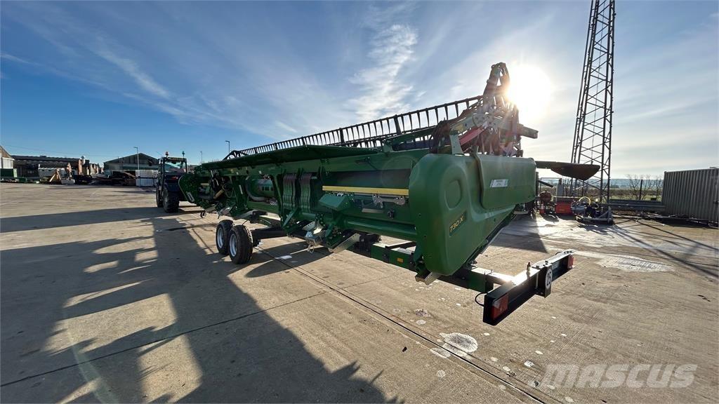 John Deere 730X Mähdrescher