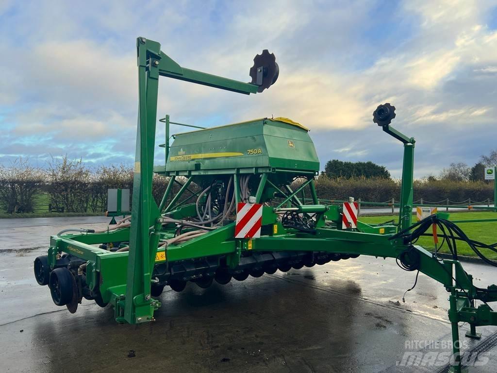 John Deere 750A Drillmaschinen