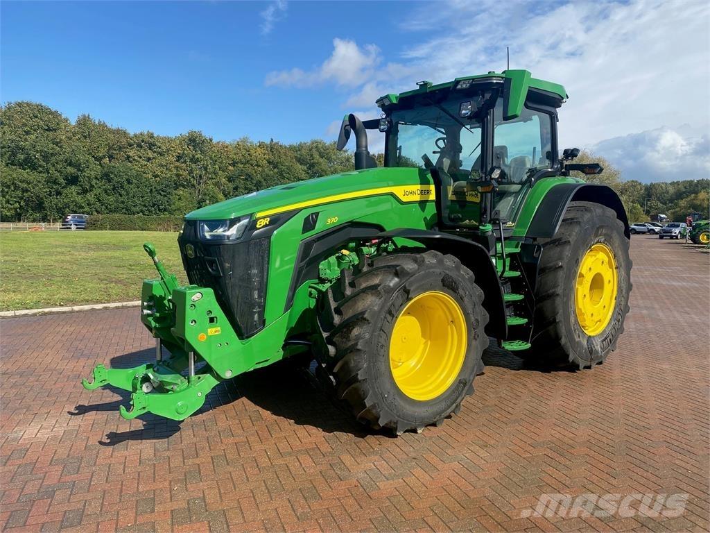 John Deere 8R370 Traktoren