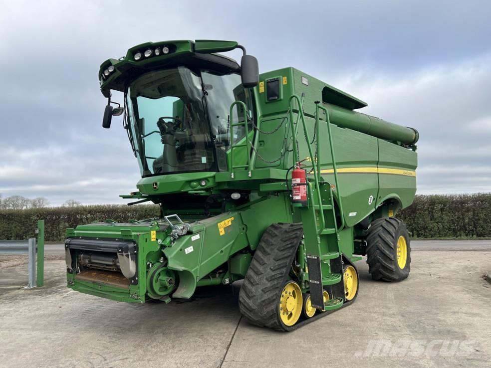 John Deere S685I Mähdrescher
